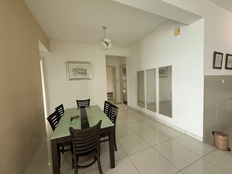 Kondominium untuk Disewa di The Light Linear - Lynnz Seow - Dining Room - PropertyGuru.com.my