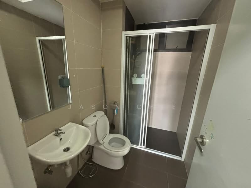 Servis Apartment untuk Disewa di Glomac Centro Service Apartment - Jason Chee - Bathroom - PropertyGuru.com.my