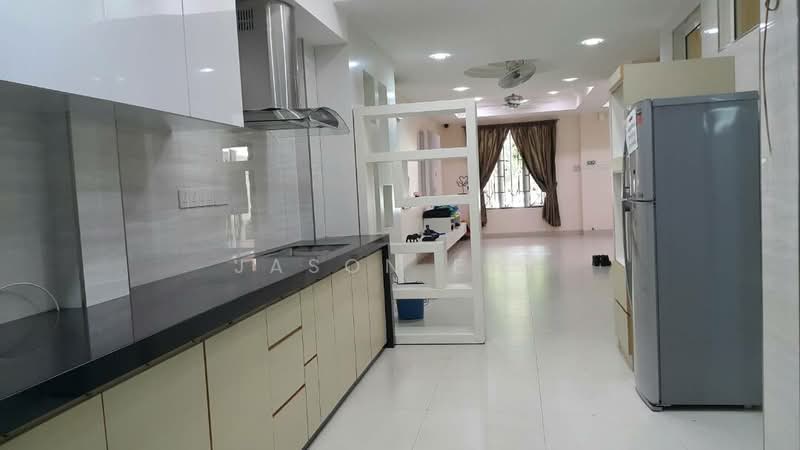 2-storey Terraced House for Rent in Gelugor (Penang) - Jason Ewe - Kitchen - PropertyGuru.com.my
