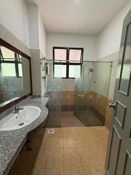Cluster House for Sale in Austin Heights (Tebrau) - Noctis Tan - Bathroom - PropertyGuru.com.my
