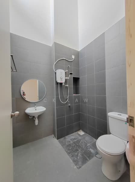 2-storey Terraced House for Rent in Eco Forest (Semenyih) - CK Law - Bathroom - PropertyGuru.com.my