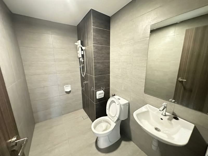 Kediaman Servis untuk Disewa di The New Duo @ Edumetro - Chan JY - Bathroom - PropertyGuru.com.my