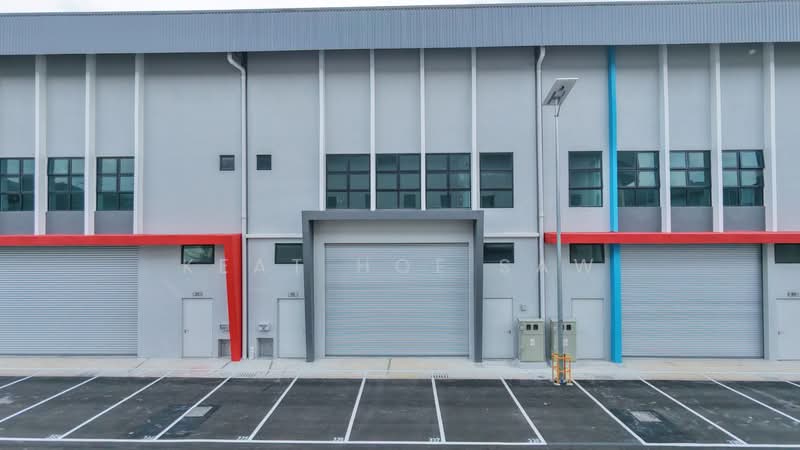 Warehouse for Rent in Kawasan Perindustrian Batu Caves (Batu Caves) - Keat Hoe Saw - Exterior - PropertyGuru.com.my