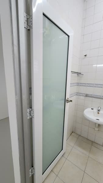 Apartment for Sale at Sri Tanjung - Steven Tan - Bathroom - PropertyGuru.com.my
