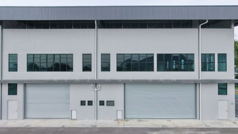 Warehouse for Rent in Kawasan Perindustrian Batu Caves (Batu Caves) - Keat Hoe Saw - Exterior - PropertyGuru.com.my