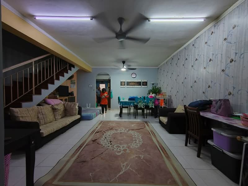 Rumah Teres 2 Tingkat untuk Dijual di Taman Setia 2 (Balakong) - Zul Hasif - PropertyGuru.com.my