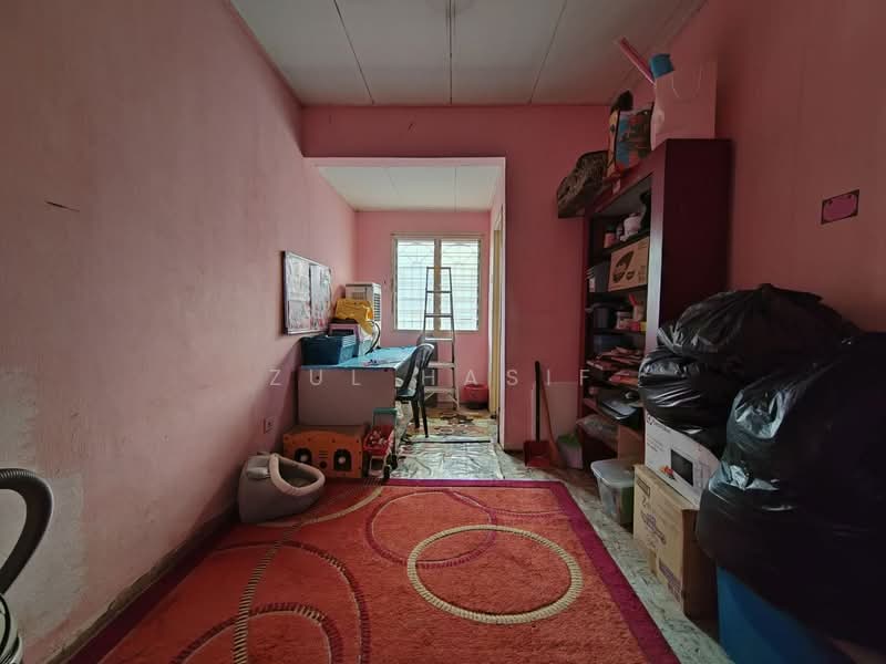 Rumah Teres 2 Tingkat untuk Dijual di Taman Setia 2 (Balakong) - Zul Hasif - PropertyGuru.com.my