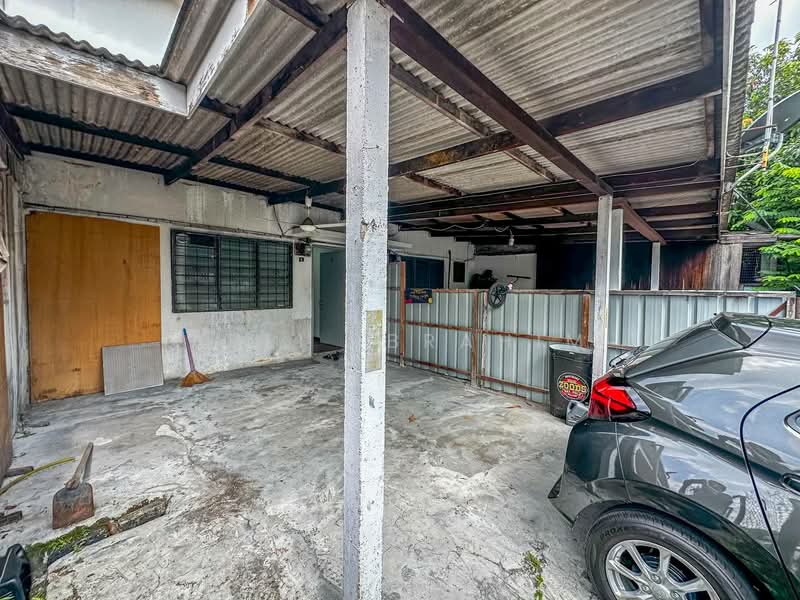 2-storey Terraced House for Sale in Taman Bukit Mewah (Kajang) - Azli Ibrahim - Exterior - PropertyGuru.com.my