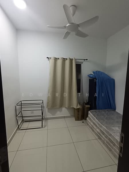 Kondominium untuk Dijual di Paraiso Residence @ The Earth - Edward Thai - Bedroom - PropertyGuru.com.my