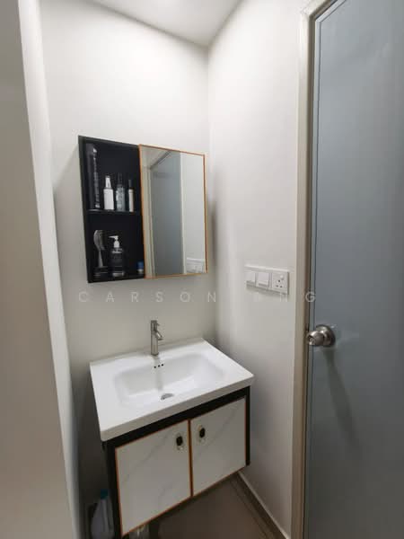 Servis Apartment untuk Disewa di Metropol - Carson Ang - Bathroom - PropertyGuru.com.my