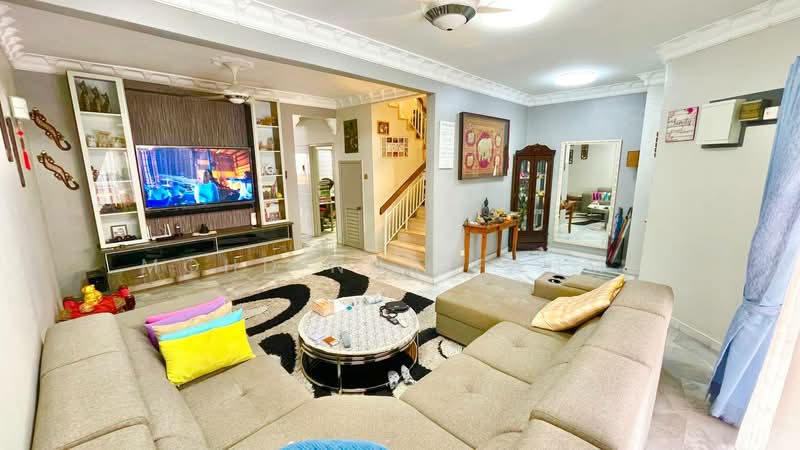 Rumah Teres 2 Tingkat untuk Dijual di Bandar Kinrara Seksyen 1 (Bandar Kinrara) - Mohd Nor Fahmi - Living Room - PropertyGuru.com.my