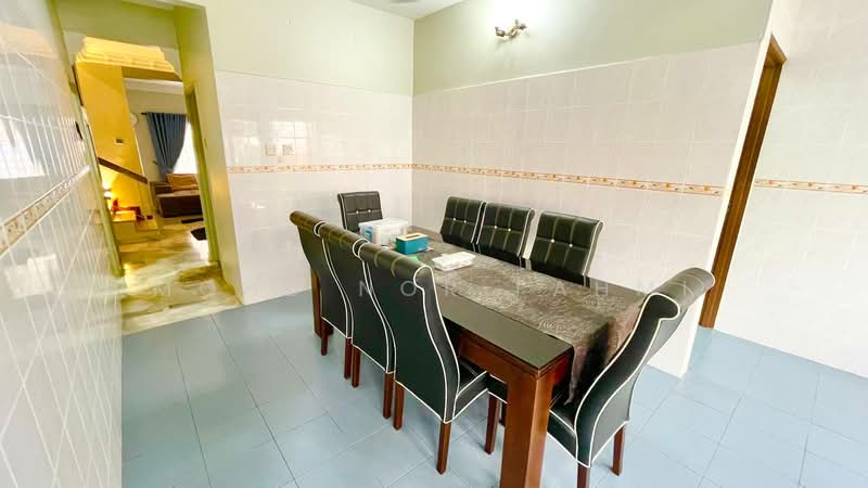 Rumah Teres 2 Tingkat untuk Dijual di Bandar Kinrara Seksyen 1 (Bandar Kinrara) - Mohd Nor Fahmi - Dining Room - PropertyGuru.com.my