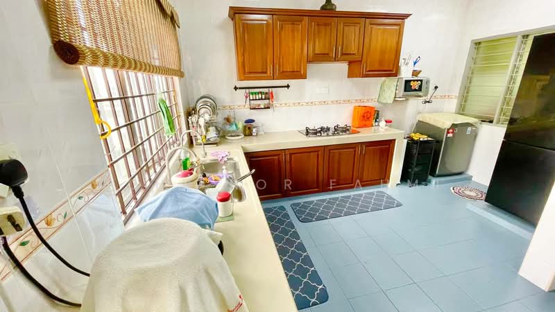 Rumah Teres 2 Tingkat untuk Dijual di Bandar Kinrara Seksyen 1 (Bandar Kinrara) - Mohd Nor Fahmi - Kitchen - PropertyGuru.com.my