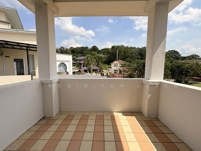 Bungalow for Sale in Subang Bestari (Shah Alam) - SITI KHAIRIYAH JAAFAR - Balcony - PropertyGuru.com.my