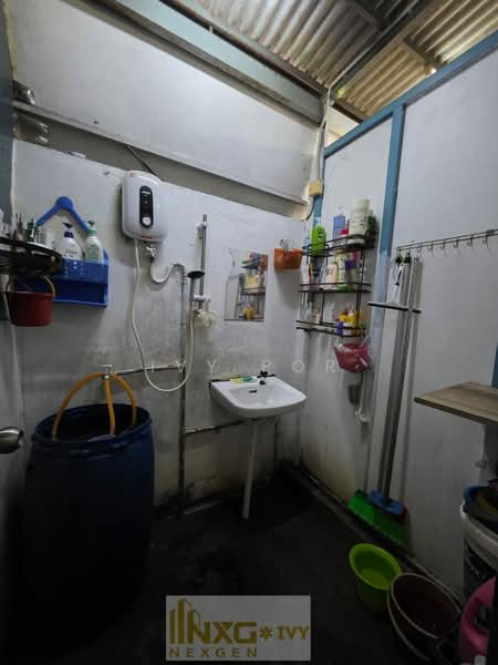 Rumah Berkembar untuk Dijual di Pandamaran (Klang) - Ivy Por - Bathroom - PropertyGuru.com.my
