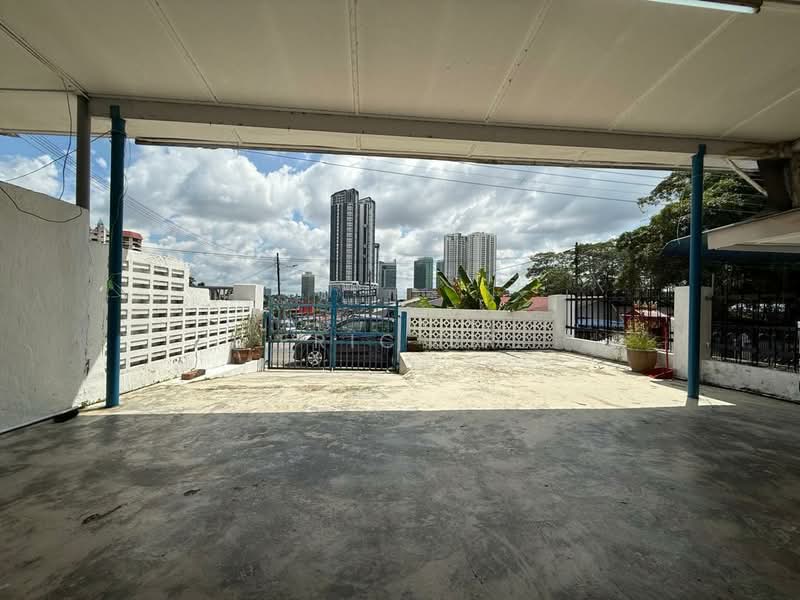 1-storey Terraced House for Sale in Taman Abad (Johor Bahru) - Eric Er - PropertyGuru.com.my