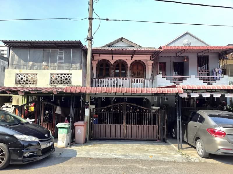 Rumah Teres 2 Tingkat untuk Dijual di Petaling Jaya (Selangor) - Zairul Asrah Zulkefli - Exterior - PropertyGuru.com.my
