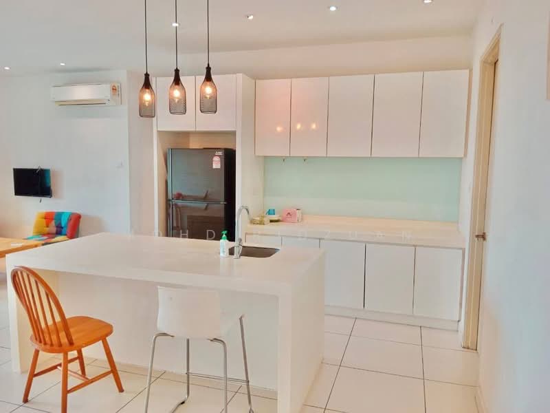 Kondominium untuk Dijual di Cristal Serin Residence - Mohd Ridzuan - Kitchen - PropertyGuru.com.my