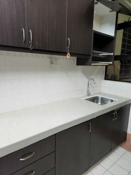 Condominium for Rent at Pelangi Utama - Kai Ren - Kitchen - PropertyGuru.com.my