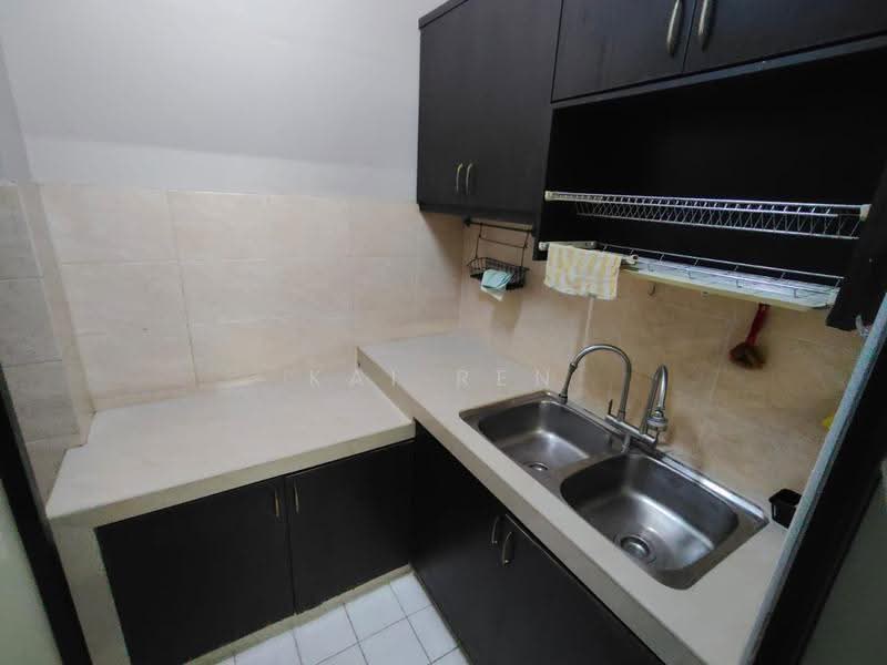 Condominium for Rent at Pelangi Utama - Kai Ren - Kitchen - PropertyGuru.com.my
