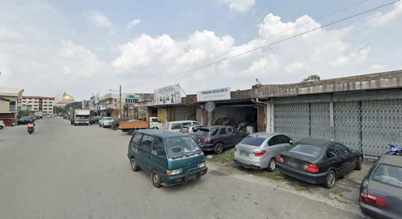 Kilang untuk Dijual di Taman Taming Jaya (Balakong) - Sum Yeong - Exterior - PropertyGuru.com.my