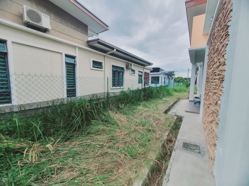 Bungalow for Sale in Paya Rumput (Melaka) - CHIN FN - Exterior - PropertyGuru.com.my