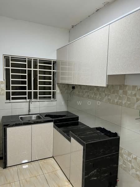 Rumah Flat untuk Disewa di Suria Merbah - Abby Woo - Kitchen - PropertyGuru.com.my