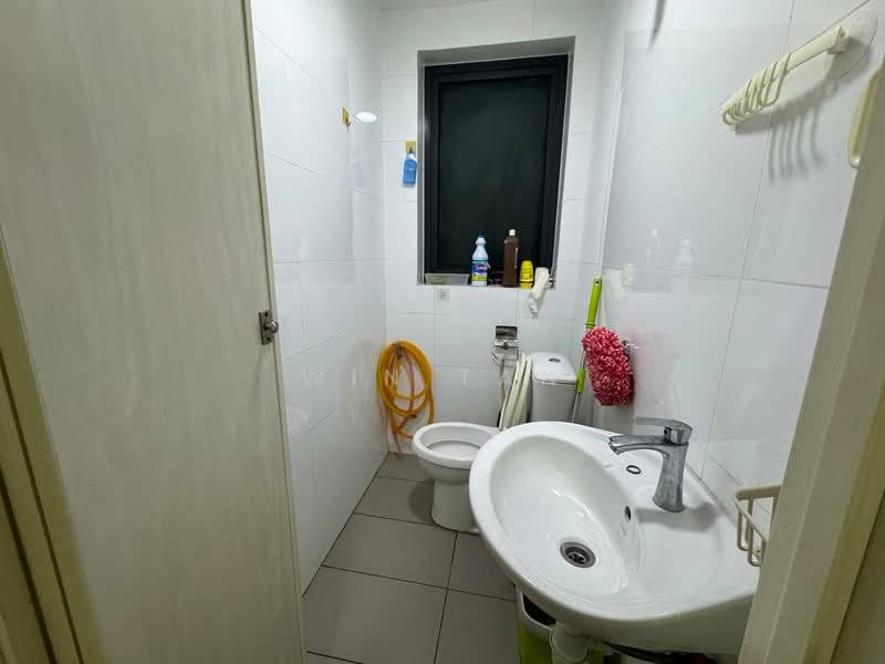 Apartment for Rent at Molek Pine 4 - Win Tan - PropertyGuru.com.my