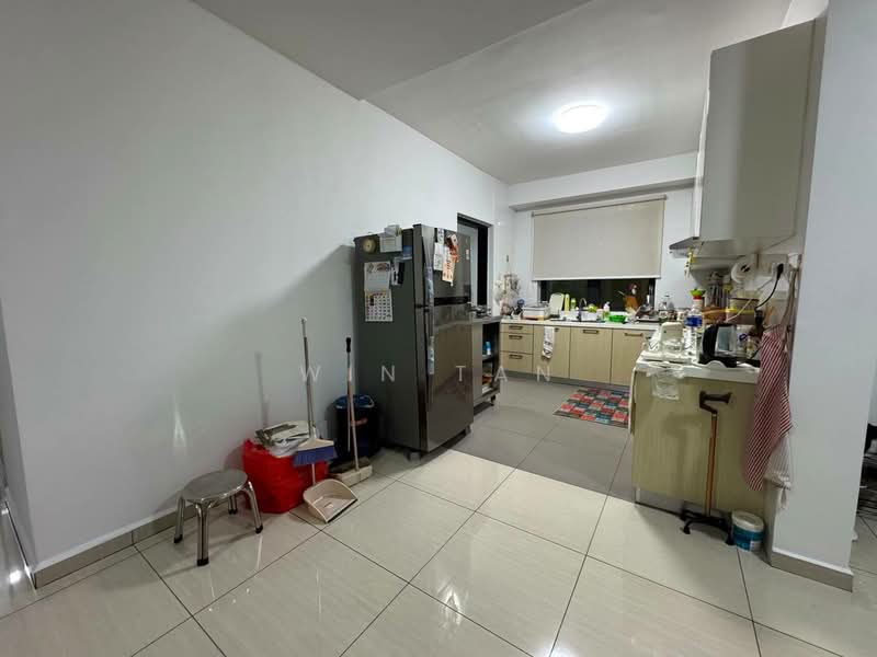 Apartment for Rent at Molek Pine 4 - Win Tan - PropertyGuru.com.my
