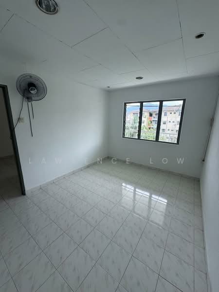 Rumah Flat untuk Dijual di Seksyen 2 Wangsa Maju Flat - Lawrence Low - Interior - PropertyGuru.com.my