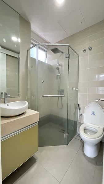 Servis Apartment untuk Disewa di Serviced Residence @ Binjai 8 - Vincy How - Bathroom - PropertyGuru.com.my