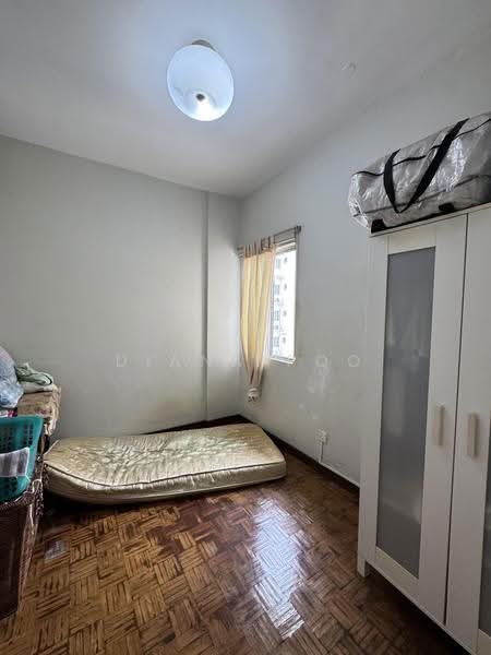 Pangsapuri untuk Dijual di Pandan Court - Diana Poo - Bedroom - PropertyGuru.com.my