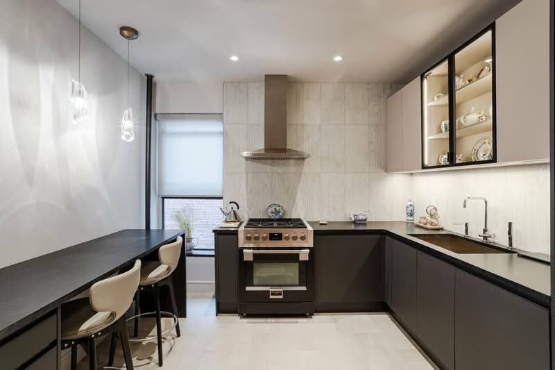 Servis Apartment untuk Dijual di Aricia Residences - Emily Wong - Kitchen - PropertyGuru.com.my