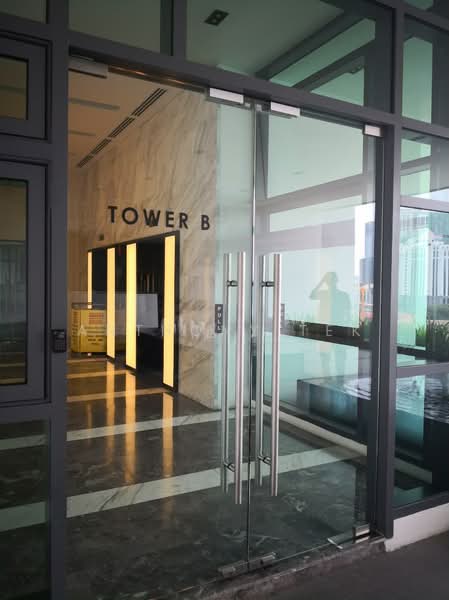 Servis Apartment untuk Disewa di Vogue Suites One - Anthony Tek - Entrance - PropertyGuru.com.my