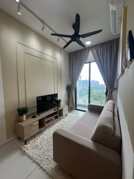 Service Residence for Sale at The Glenz @ Glenmarie - Hong Ng - Living Room - PropertyGuru.com.my