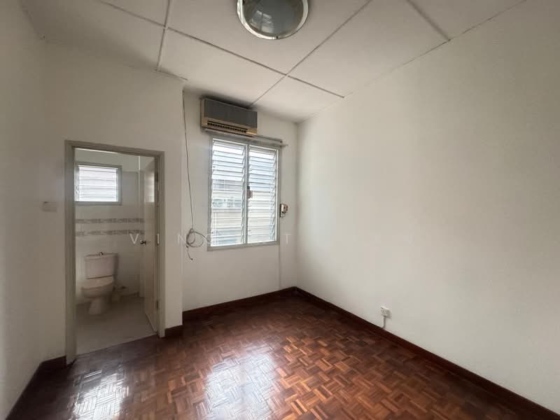 Rumah Teres 2 Tingkat untuk Dijual di Tropicana (Petaling Jaya) - Vincent Liaw - Bathroom - PropertyGuru.com.my