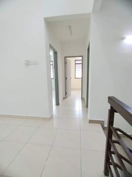 2-storey Terraced House for Sale in Bandar Dato Onn (Tebrau) - Nico Chong - Corridor - PropertyGuru.com.my