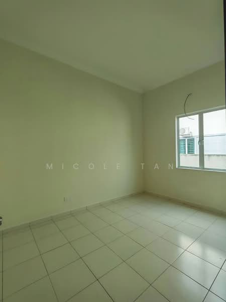 Rumah Berkembar untuk Dijual di Taman Sri Treh (Muar) - Micole Tan - PropertyGuru.com.my