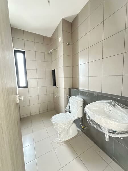 2-storey Terraced House for Sale in Bandar Bukit Raja (Klang) - Eleine Tan - Bathroom - PropertyGuru.com.my