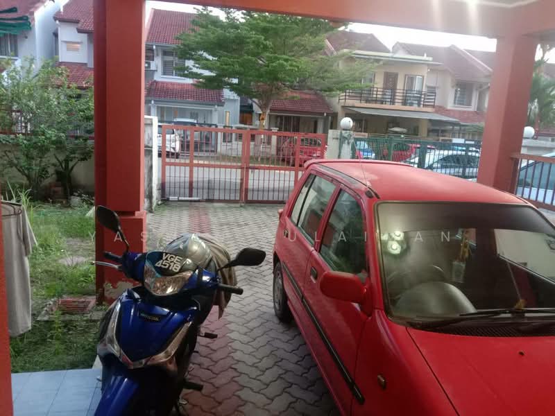 2-storey Terraced House for Sale in Taman Pinggiran Usj (Subang Jaya) - Yasmin Sulaiman - Exterior - PropertyGuru.com.my