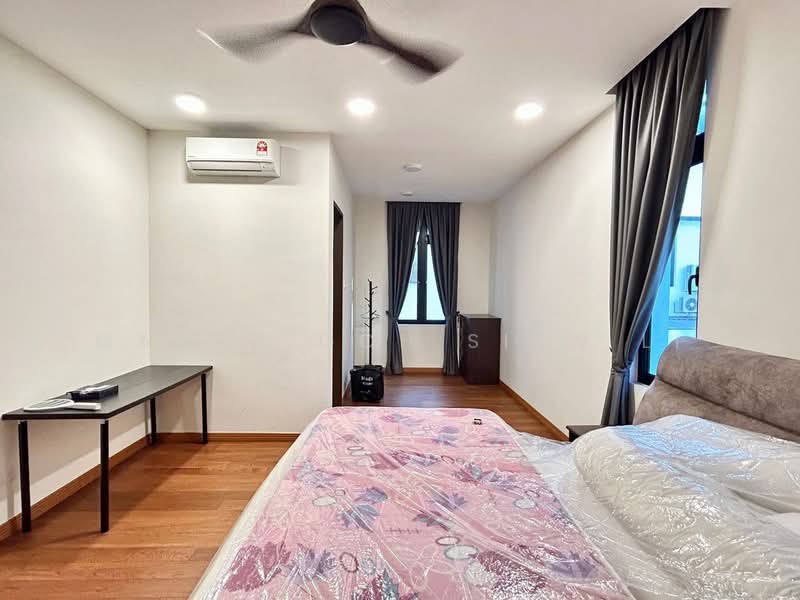 Semi-Detached House for Sale in Iskandar Puteri (Nusajaya) (Johor) - Mandy Goh Siew Li - Bedroom - PropertyGuru.com.my