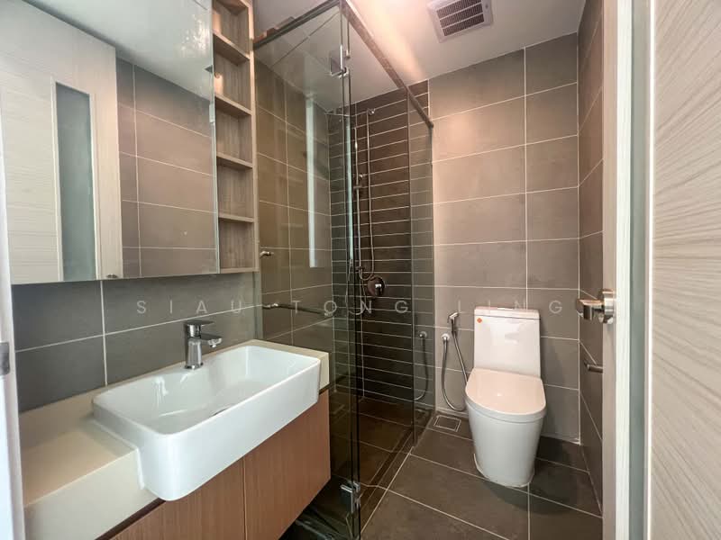 Service Residence for Sale at The M @ Medini Macrolink - Siau Tong Ling - Bathroom - PropertyGuru.com.my