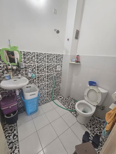 Rumah Teres 1 Tingkat untuk Dijual di Setia Eco Gardens (Gelang Patah) - Noctis Tan - Bathroom - PropertyGuru.com.my