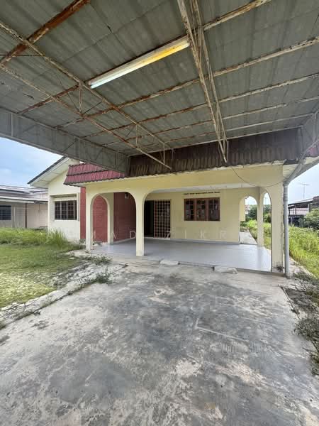 Rumah Banglo untuk Dijual di Batu Pahat (Johor) - Ahmad Zikrul - PropertyGuru.com.my