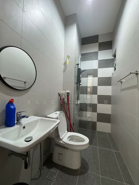 Cluster House for Sale in Johor Bahru (Johor) - Alice Wong - Bathroom - PropertyGuru.com.my