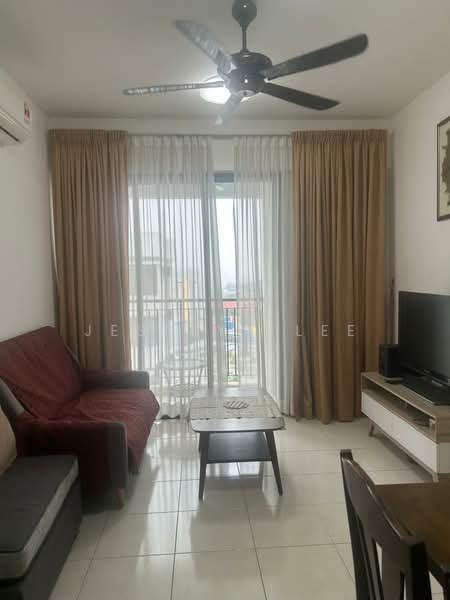 Servis Apartment untuk Disewa di Tiara Imperio Residence - Jesslyn Lee - Living Room - PropertyGuru.com.my