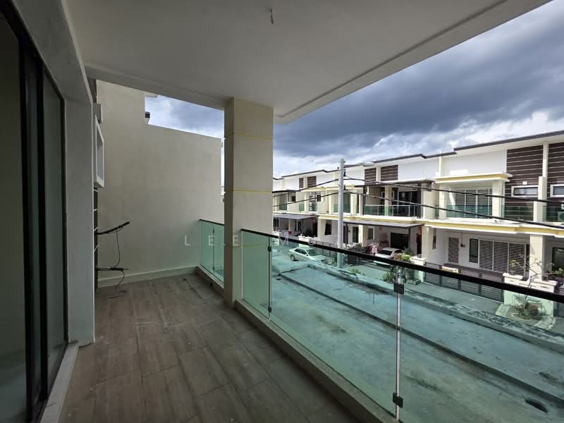 Terraced House for Sale in Taman Klebang Perdana (Chemor) - Lee Muzi - Balcony - PropertyGuru.com.my