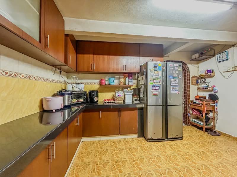 Rumah Teres 2 Tingkat untuk Dijual di Taman Medan (Petaling Jaya) - Azli Ibrahim - Kitchen - PropertyGuru.com.my