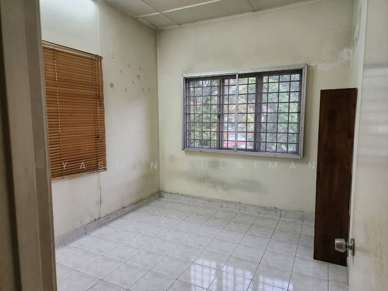 Rumah Teres 2 Tingkat untuk Dijual di Sungai Buloh (Selangor) - Yasmin Sulaiman - PropertyGuru.com.my