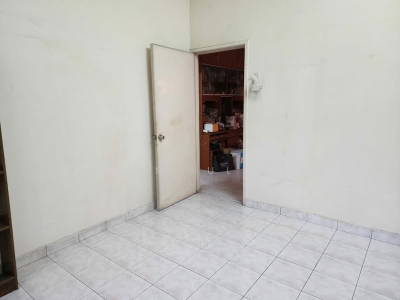 Rumah Teres 2 Tingkat untuk Dijual di Sungai Buloh (Selangor) - Yasmin Sulaiman - PropertyGuru.com.my